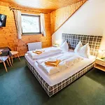 Inn Landgasthof Zum Hammerschmied