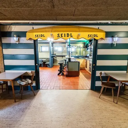 Landgasthof Zum Hammerschmied 여관 Ranten