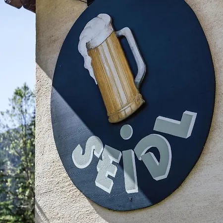 Landgasthof Zum Hammerschmied Han/Misafirhane Ranten